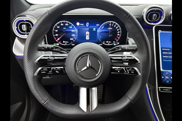 Mercedes-Benz GLC 300 e 4MATIC AMG Plug-In Hybride AMG Line | Night Pakket | Digital Licht | Trekhaak | Distronic | Memory Voorstoelen | Stoel en Stuurverwarming. Inclusief 24 maanden Mercedes-Benz Certified garantie voor Europa.