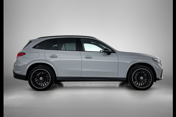 Mercedes-Benz GLC 300 e 4MATIC AMG Plug-In Hybride AMG Line | Night Pakket | Digital Licht | Trekhaak | Distronic | Memory Voorstoelen | Stoel en Stuurverwarming. Inclusief 24 maanden Mercedes-Benz Certified garantie voor Europa.