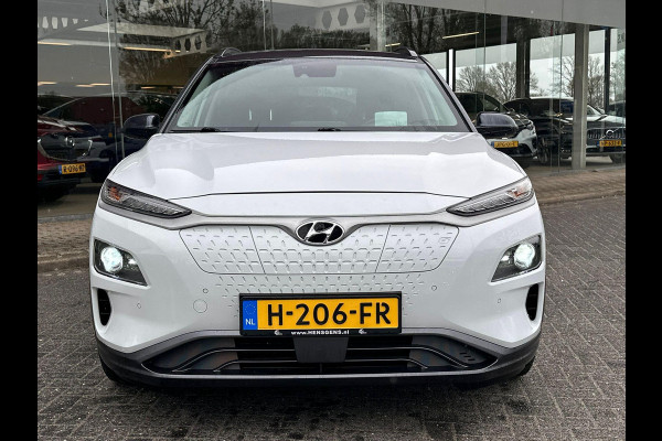 Hyundai Kona EV Fashion 64 kWh | SOH: 95,5% | Full LED | Blindspot | Elektr Stoelen | Two Tone White  - Darknight metallic |