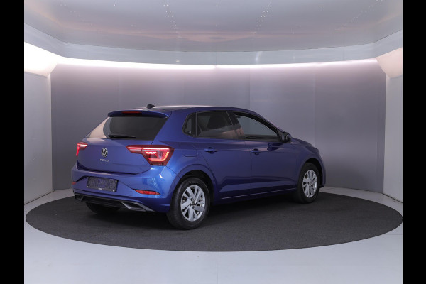 Volkswagen Polo 1.0 TSI Style 110 pk Automaat (DSG) | Navigatie via App | Parkeersensoren (Park assist) | Achteruitrijcamera | Autom. airco | Stoelverwarming |