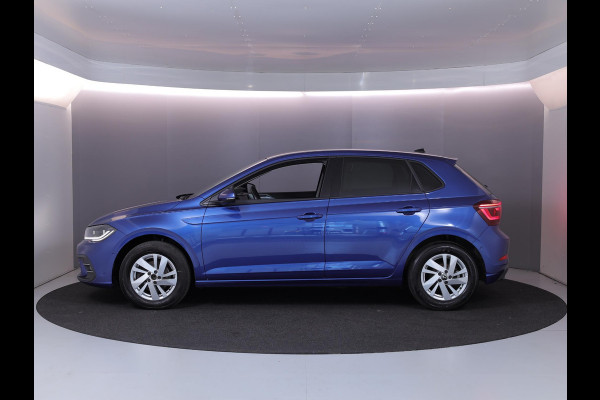 Volkswagen Polo 1.0 TSI Style 110 pk Automaat (DSG) | Navigatie via App | Parkeersensoren (Park assist) | Achteruitrijcamera | Autom. airco | Stoelverwarming |
