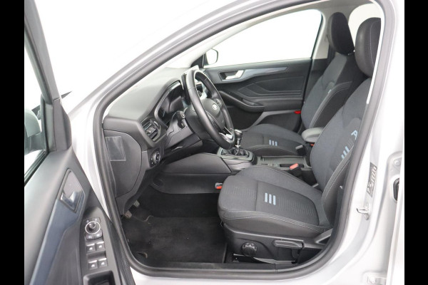 Ford Focus 1.0 EcoBoost Hybrid Active X | Carplay | Navigatie | Full LED | Keyless | DAB | Digital Cockpit | Climate control | Parkeerhulp | Cruise control | Blueooth