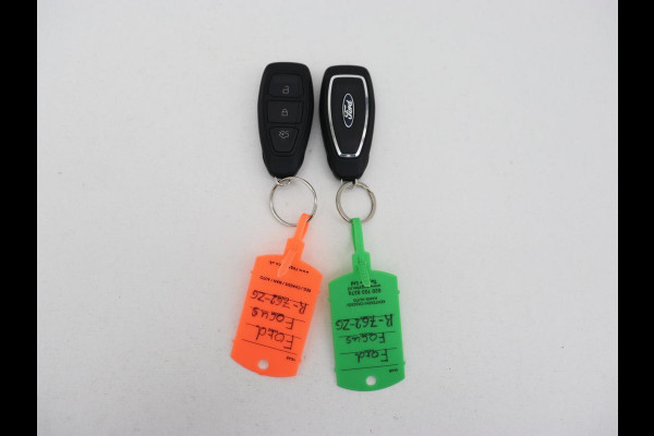 Ford Focus 1.0 EcoBoost Hybrid Active X | Carplay | Navigatie | Full LED | Keyless | DAB | Digital Cockpit | Climate control | Parkeerhulp | Cruise control | Blueooth