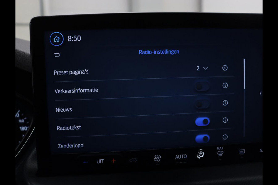 Ford Focus 1.0 EcoBoost Hybrid Active X | Carplay | Navigatie | Full LED | Keyless | DAB | Digital Cockpit | Climate control | Parkeerhulp | Cruise control | Blueooth