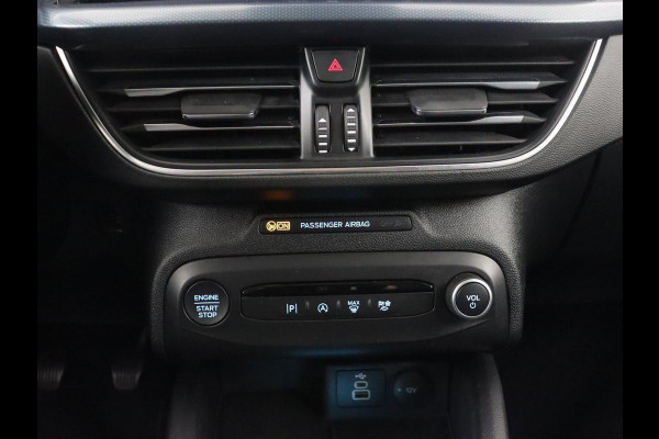 Ford Focus 1.0 EcoBoost Hybrid Active X | Carplay | Navigatie | Full LED | Keyless | DAB | Digital Cockpit | Climate control | Parkeerhulp | Cruise control | Blueooth