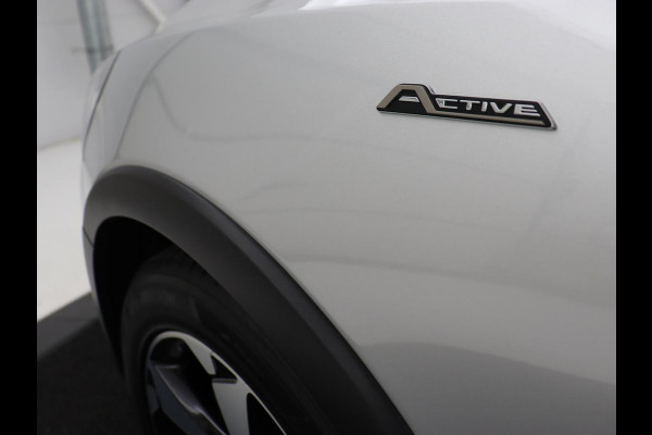 Ford Focus 1.0 EcoBoost Hybrid Active X | Carplay | Navigatie | Full LED | Keyless | DAB | Digital Cockpit | Climate control | Parkeerhulp | Cruise control | Blueooth