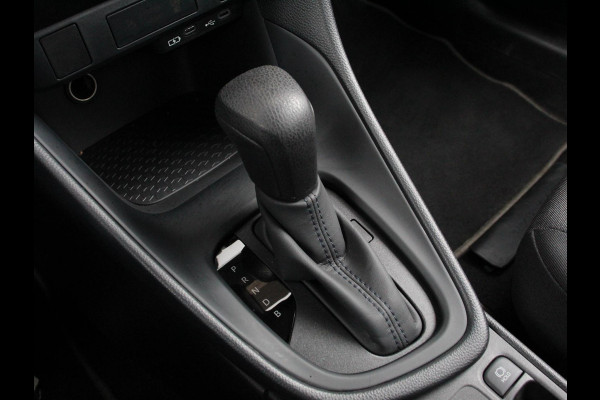 Mazda 2 1.5 Automaat Hybrid Prime-line Airco Adaptieve cruise control Achteruitrijcamera Lane assist Navigatie Apple Carplay/ Android auto