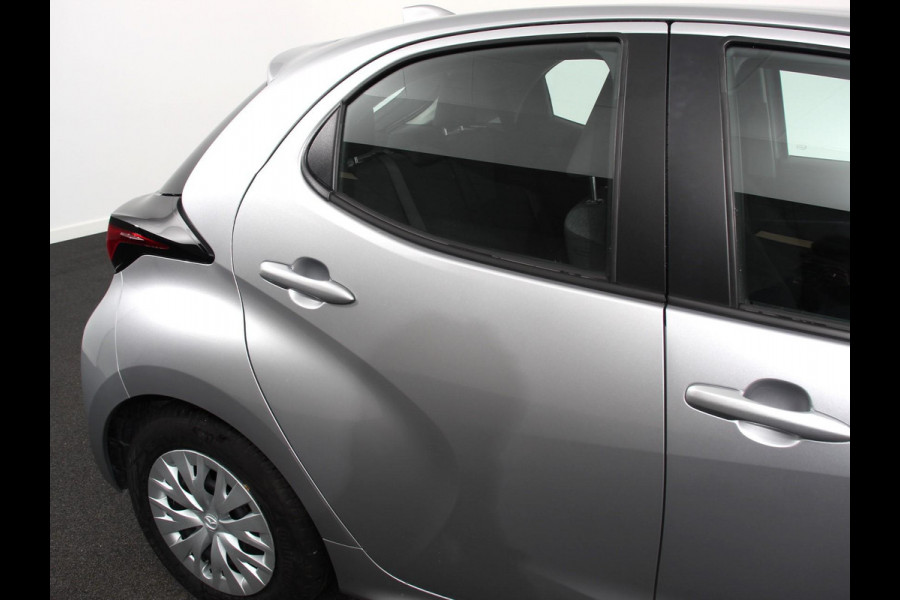 Mazda 2 1.5 Automaat Hybrid Prime-line Airco Adaptieve cruise control Achteruitrijcamera Lane assist Navigatie Apple Carplay/ Android auto