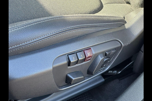 BMW X1 xDrive25e M Sport | M pakket | Afneembare Trekhaak | Sportstoelen |  Stoelverwarming | Elek. verstelbare stoel met geheugen | Elektrische achterklep | Driving Assistant Plus