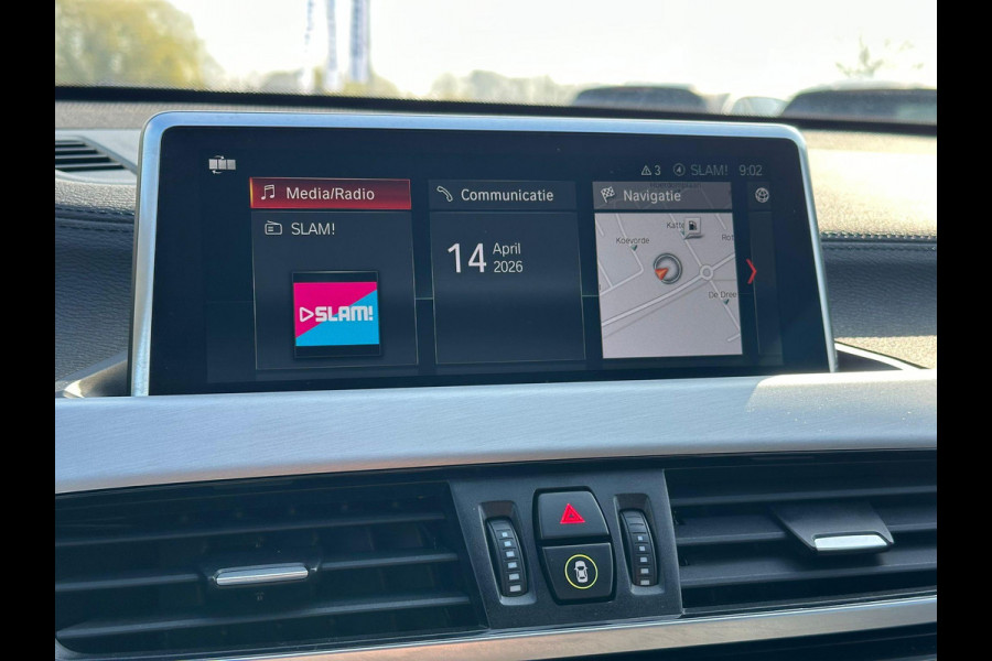 BMW X1 xDrive25e M Sport | M pakket | Afneembare Trekhaak | Sportstoelen |  Stoelverwarming | Elek. verstelbare stoel met geheugen | Elektrische achterklep | Driving Assistant Plus