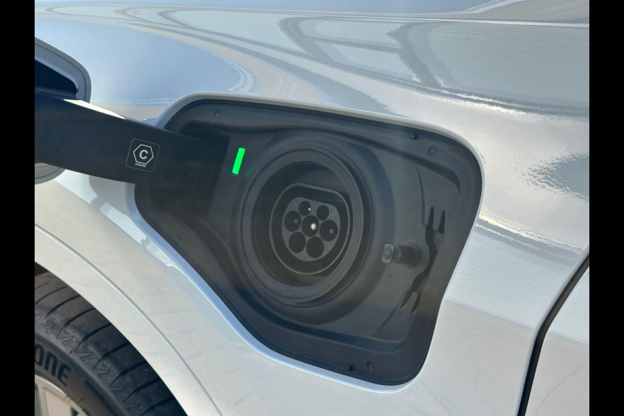 BMW X1 xDrive25e M Sport | M pakket | Afneembare Trekhaak | Sportstoelen |  Stoelverwarming | Elek. verstelbare stoel met geheugen | Elektrische achterklep | Driving Assistant Plus