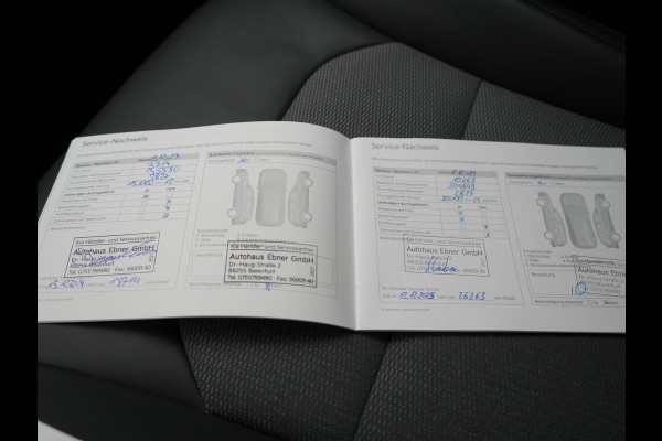 Kia Niro 1.6 GDi DynamicLine PHEV 182pk Dealer O.H. | Trekhaak Afn. | Adaptive Cruise | Camera | Sportstoelen & Stuur Verwarmd | Keyless | Blis | Sfeerverlichting | Apple Carplay | Navigatie | DAB | Virtual | LED Koplampen | Plug In Hybrid |