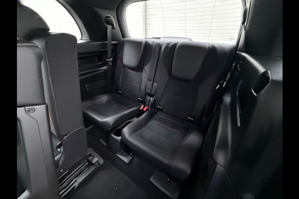 Mercedes-Benz Glb 200 AMG 7-zits // Camera // Sfeerverlichting // Augmented Reallity // Alarm // Nightpakket // 19" AMG // LED