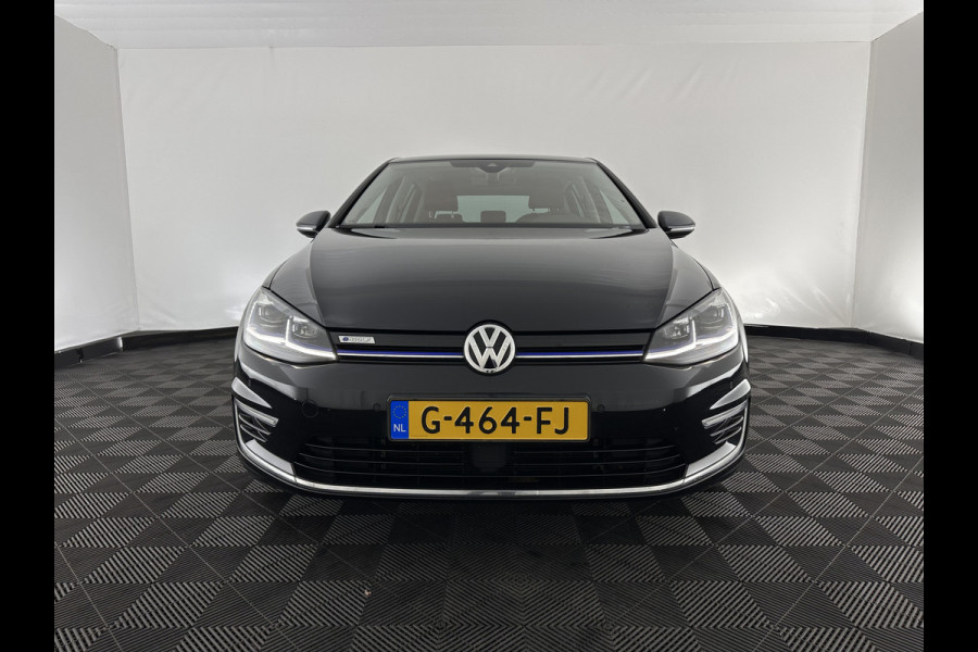 Volkswagen e-Golf (INCL-BTW) *HEATPUMP | LEATHER | ADAPTIVE-CRUISE | FULL-LED | DYNAUDIO | BLINDSPOT | DIGI-COCKPIT | NAVI-FULLMAP | CAMERA | KEYLESS | ECC | CCS-FASTLOADER | PDC | 17''ALU*