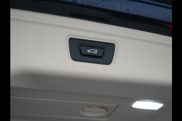 BMW 3 Serie Touring 320e xDrive PHEV 204pk Dealer O.H. | Trekhaak Af Fabriek | Panodak | Adaptive Cruise | Camera | Lederen Sportstoelen Memory & Verwarmd | Widescreen Navi | Blis | Apple Carplay | DAB | Iconic Glow Grille | Plug In Hybrid |