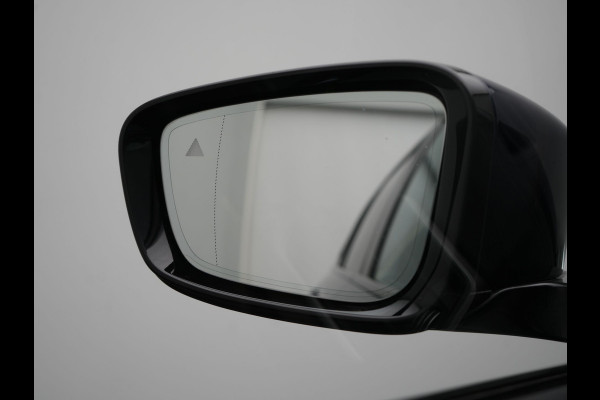 BMW 3 Serie Touring 320e xDrive PHEV 204pk Dealer O.H. | Trekhaak Af Fabriek | Panodak | Adaptive Cruise | Camera | Lederen Sportstoelen Memory & Verwarmd | Widescreen Navi | Blis | Apple Carplay | DAB | Iconic Glow Grille | Plug In Hybrid |