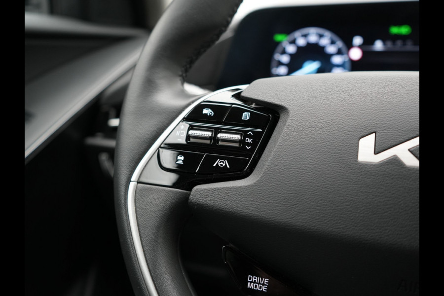Kia Niro 1.6 GDi DynamicLine PHEV 182pk Dealer O.H. | Trekhaak Afn. | Adaptive Cruise | Camera | Sportstoelen & Stuur Verwarmd | Keyless | Blis | Sfeerverlichting | Apple Carplay | Navigatie | DAB | Virtual | LED Koplampen | Plug In Hybrid |
