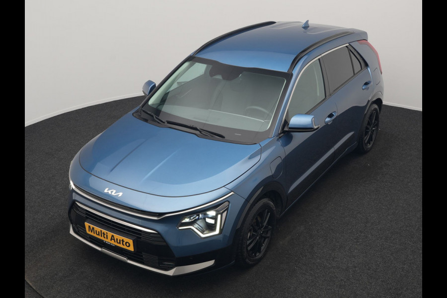 Kia Niro 1.6 GDi DynamicLine PHEV 182pk Dealer O.H. | Trekhaak Afn. | Adaptive Cruise | Camera | Sportstoelen & Stuur Verwarmd | Keyless | Blis | Sfeerverlichting | Apple Carplay | Navigatie | DAB | Virtual | LED Koplampen | Plug In Hybrid |