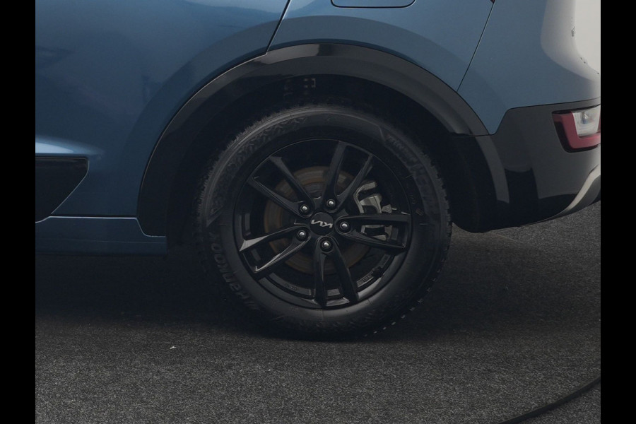 Kia Niro 1.6 GDi DynamicLine PHEV 182pk Dealer O.H. | Trekhaak Afn. | Adaptive Cruise | Camera | Sportstoelen & Stuur Verwarmd | Keyless | Blis | Sfeerverlichting | Apple Carplay | Navigatie | DAB | Virtual | LED Koplampen | Plug In Hybrid |