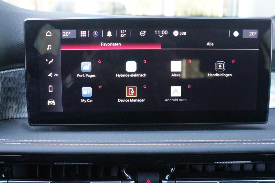 Alfa Romeo Tonale 1.3T 280PK PHEV Ti FULL LED KOPLAMPEN | WBR 18" DIAMOND CUT LICHTMETALEN VELGEN | CLIMATE CONTROL | NAVIGATIE | DRAADLOZE APPLE CARPLAY/ANDROID AUTO | ADAPTIVE CRUISE CONTROL | ELEKTRISCH BEDIENBARE ACHTERKLEP | DRAADLOZE TELEFOONLADER | KEYLESS ENTRY/START | PARKEERSENSOREN VOOR + ACHTER | ACHTERUITRIJ CAMERA |