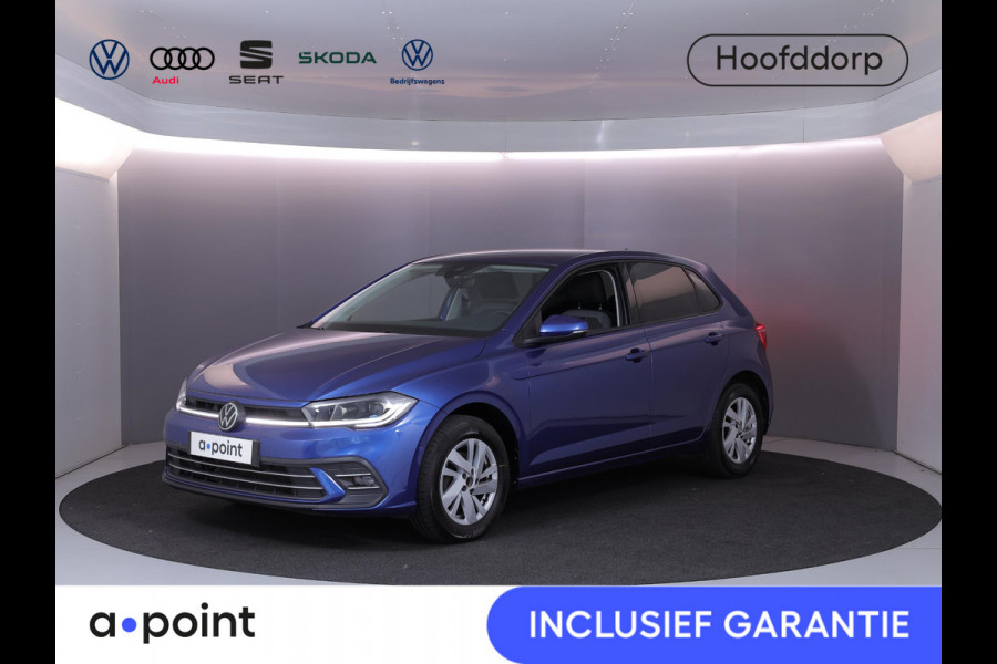 Volkswagen Polo 1.0 TSI Style 110 pk Automaat (DSG) | Navigatie via App | Parkeersensoren (Park assist) | Achteruitrijcamera | Autom. airco | Stoelverwarming |
