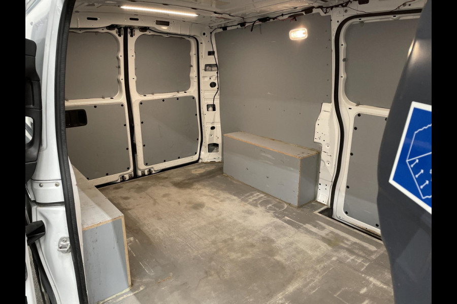 Mercedes-Benz Vito 114 CDI Lang Automaat Airco 2x schuifdeur ACC Navigatie Stoelverwarming Leder