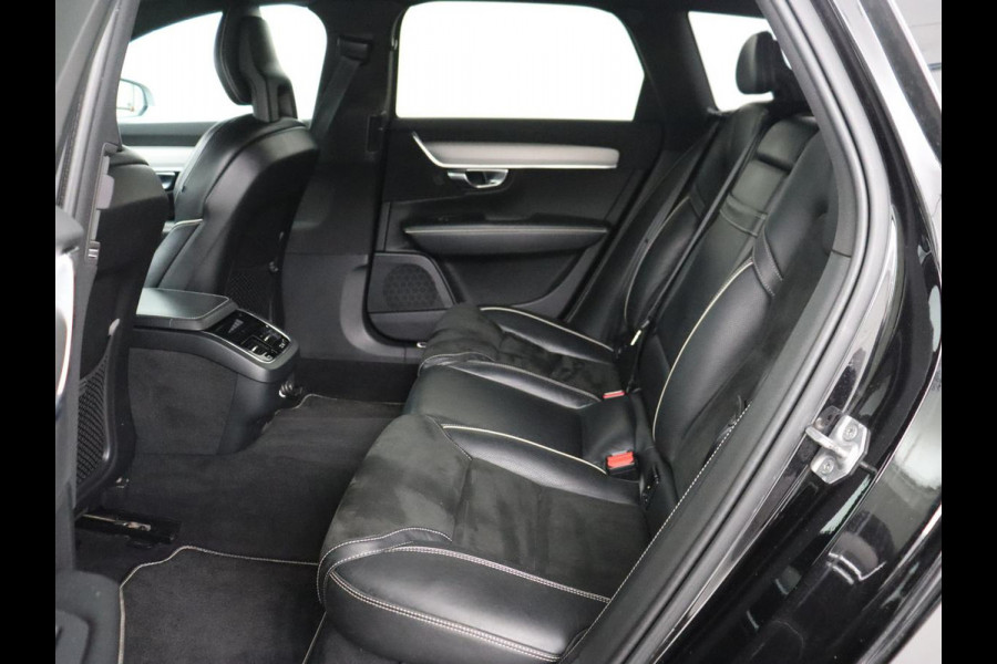 Volvo V90 2.0 T4 R-Design | Trekhaak | Leder/Alcantara | Stoelverwarming | Adaptive cruise | Camera | Carplay | Keyless | Side Assist | Navigatie | Climate control | Sportstoelen | Getint glas