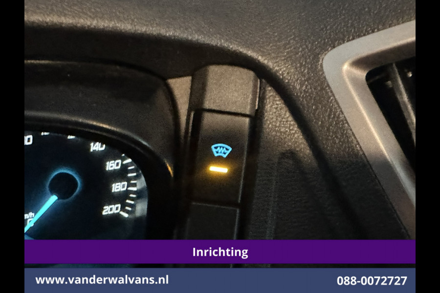Ford Transit 2.0 TDCI 130pk L2H2 inrichting Euro6 Airco | Camera | Imperiaal | Sidebars | Trekhaak 2540kg Cruisecontrol, Verwarmde Voorruit, Trap, Parkeersensoren, Bijrijdersbank
