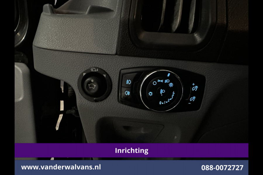 Ford Transit 2.0 TDCI 130pk L2H2 inrichting Euro6 Airco | Camera | Imperiaal | Sidebars | Trekhaak 2540kg Cruisecontrol, Verwarmde Voorruit, Trap, Parkeersensoren, Bijrijdersbank