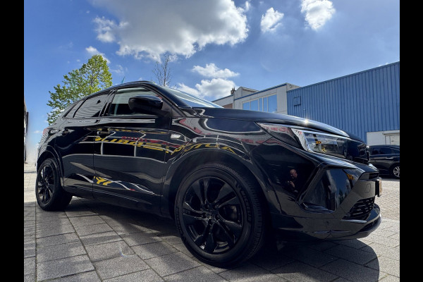 Opel Grandland X 1.2 Turbo GS Black Edition - Navigatie / Apple Carplay I Airco I Sport pakket I LED I PDC I Dealer onderhouden