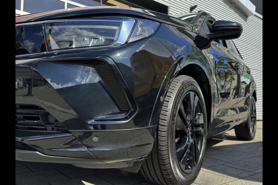 Opel Grandland X 1.2 Turbo GS Black Edition - Navigatie / Apple Carplay I Airco I Sport pakket I LED I PDC I Dealer onderhouden