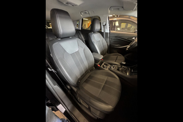Opel Grandland X 1.2 Turbo GS Black Edition - Navigatie / Apple Carplay I Airco I Sport pakket I LED I PDC I Dealer onderhouden