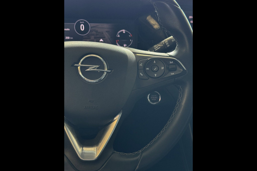 Opel Grandland X 1.2 Turbo GS Black Edition - Navigatie / Apple Carplay I Airco I Sport pakket I LED I PDC I Dealer onderhouden