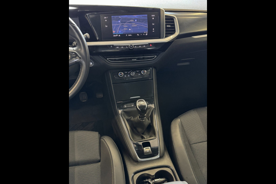Opel Grandland X 1.2 Turbo GS Black Edition - Navigatie / Apple Carplay I Airco I Sport pakket I LED I PDC I Dealer onderhouden
