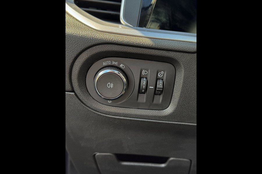 Opel Grandland X 1.2 Turbo GS Black Edition - Navigatie / Apple Carplay I Airco I Sport pakket I LED I PDC I Dealer onderhouden