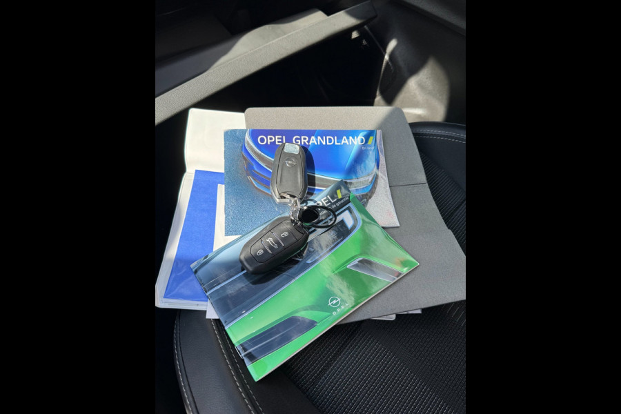Opel Grandland X 1.2 Turbo GS Black Edition - Navigatie / Apple Carplay I Airco I Sport pakket I LED I PDC I Dealer onderhouden