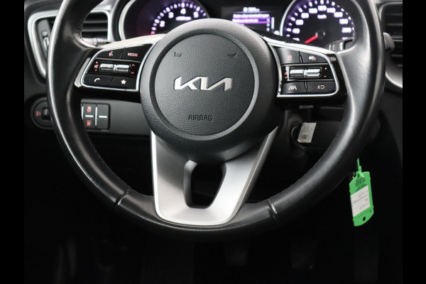 Kia Ceed 1.0 T-GDi ComfortLine | Trekhaak | Adaptive cruise | Camera | Carplay | Half leder | Climate control | Parkeerhulp | Bluetooth | LED