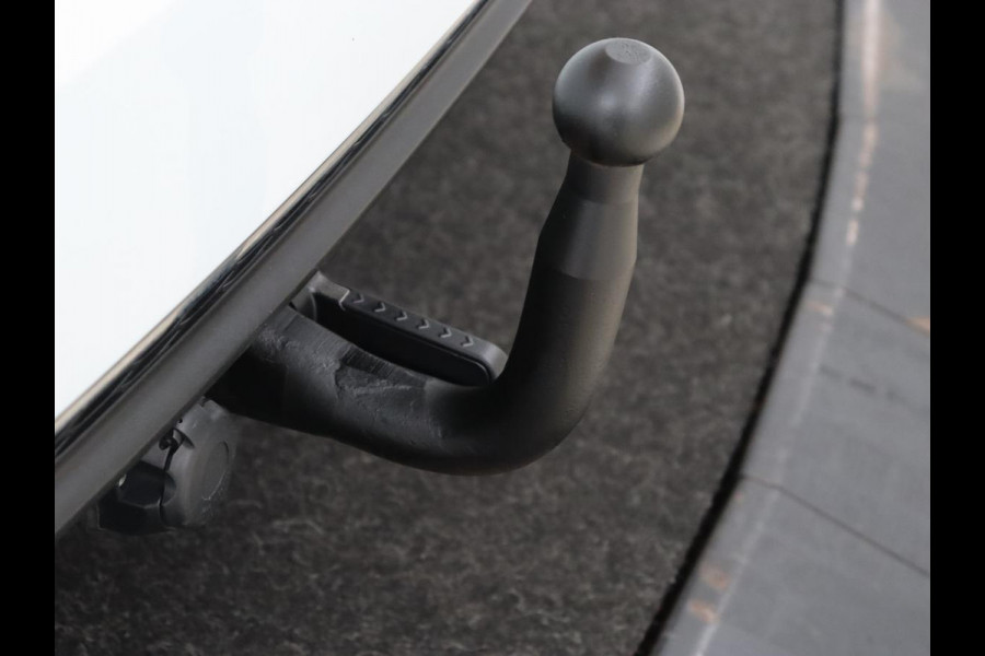 Kia Ceed 1.0 T-GDi ComfortLine | Trekhaak | Adaptive cruise | Camera | Carplay | Half leder | Climate control | Parkeerhulp | Bluetooth | LED