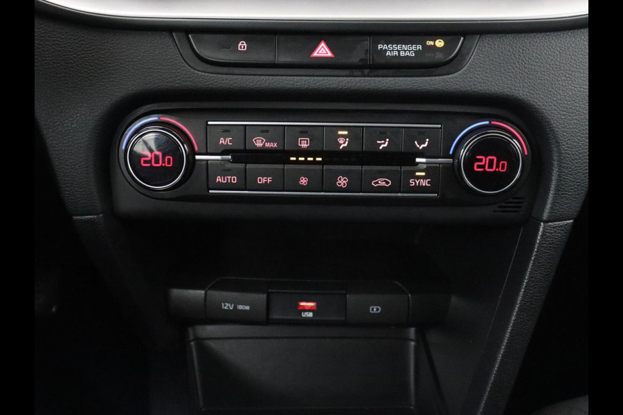 Kia Ceed 1.0 T-GDi ComfortLine | Trekhaak | Adaptive cruise | Camera | Carplay | Half leder | Climate control | Parkeerhulp | Bluetooth | LED