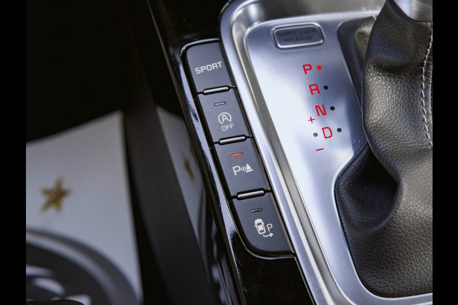 Kia ProCeed 1.4 T-GDI GT-PlusLine Pano|Camera|Trekhaak|Sportstoel|Cruise|Navi|Winterset