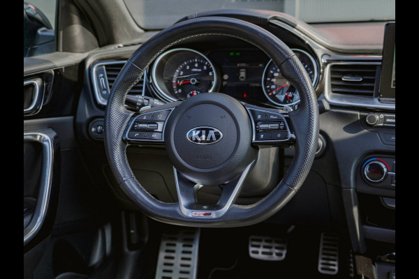 Kia ProCeed 1.4 T-GDI GT-PlusLine Pano|Camera|Trekhaak|Sportstoel|Cruise|Navi|Winterset