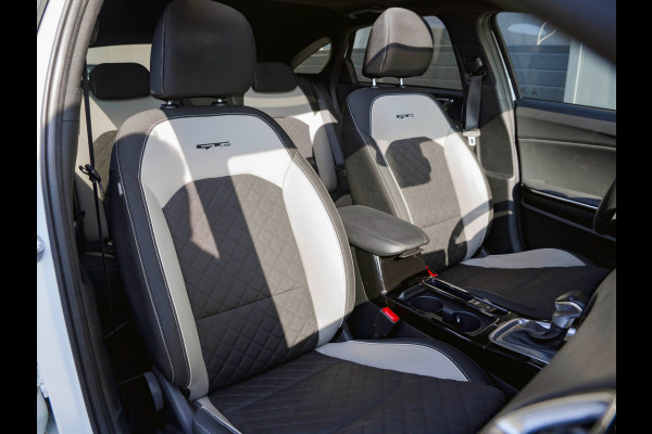 Kia ProCeed 1.4 T-GDI GT-PlusLine Pano|Camera|Trekhaak|Sportstoel|Cruise|Navi|Winterset