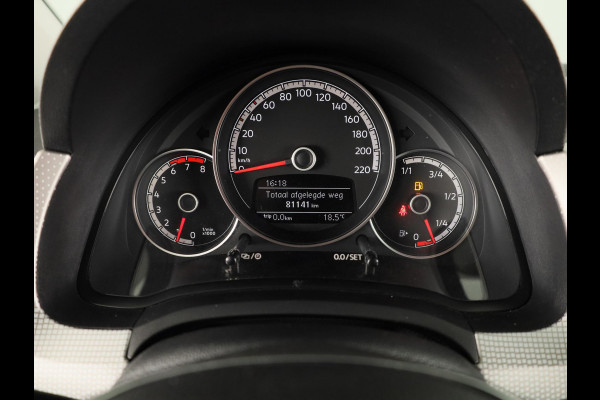 Volkswagen up! 1.0 BMT high up! | Achteruitrijcamera | Cruise Control | Airco |