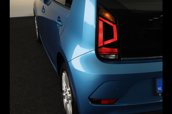 Volkswagen up! 1.0 BMT high up! | Achteruitrijcamera | Cruise Control | Airco |
