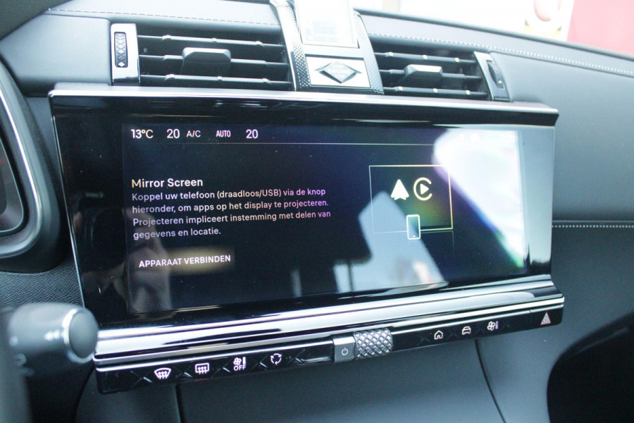 DS 7 1.6 PHEV 300PK 4x4 ETIOLE | PANORAMA SCHUIF/KANTEL DAK | NIGHT VISION | LEDEREN BEKLEDING "BLACK BASALT NAPPA LEDER" | STOEL/VOORRUIT VERWARMING | 19" LICHTMETALEN VELGEN | ALARM SYSTEEM | NAVIGATIE | DRAADLOZE APPLE CARPLAY/ANDROID AUTO | DRAADLOZE TELEFOONLADER | KEYLESS ENTRY/START | ELEKTRISCH BEDIENBARE VOORSTOELEN MET GEHEUGENFUNCTIE OP DE BESTUUDERSSTOEL | ELEKTRISCH BEDIENBARE ACHTERKLEP | DODEHOEK DETECTIE | ADAPTIVE CRUISE CONTROL | DAB+ RADIO | CAMERA VOOR + ACHTER |