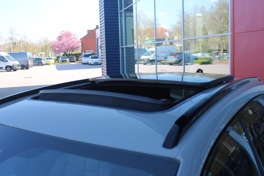 DS 7 1.6 PHEV 300PK 4x4 ETIOLE | PANORAMA SCHUIF/KANTEL DAK | NIGHT VISION | LEDEREN BEKLEDING "BLACK BASALT NAPPA LEDER" | STOEL/VOORRUIT VERWARMING | 19" LICHTMETALEN VELGEN | ALARM SYSTEEM | NAVIGATIE | DRAADLOZE APPLE CARPLAY/ANDROID AUTO | DRAADLOZE TELEFOONLADER | KEYLESS ENTRY/START | ELEKTRISCH BEDIENBARE VOORSTOELEN MET GEHEUGENFUNCTIE OP DE BESTUUDERSSTOEL | ELEKTRISCH BEDIENBARE ACHTERKLEP | DODEHOEK DETECTIE | ADAPTIVE CRUISE CONTROL | DAB+ RADIO | CAMERA VOOR + ACHTER |