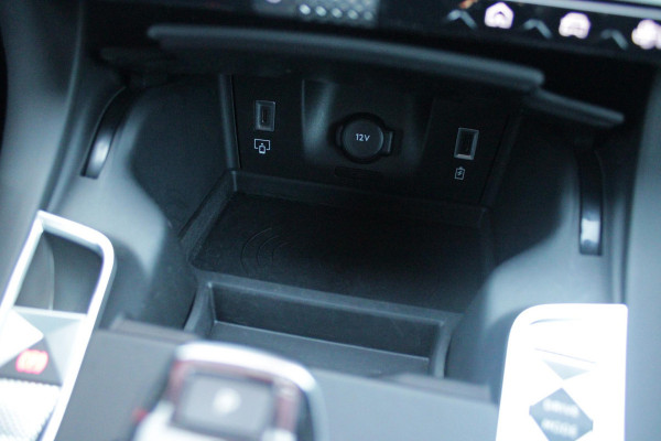 DS 7 1.6 PHEV 300PK 4x4 ETIOLE | PANORAMA SCHUIF/KANTEL DAK | NIGHT VISION | LEDEREN BEKLEDING "BLACK BASALT NAPPA LEDER" | STOEL/VOORRUIT VERWARMING | 19" LICHTMETALEN VELGEN | ALARM SYSTEEM | NAVIGATIE | DRAADLOZE APPLE CARPLAY/ANDROID AUTO | DRAADLOZE TELEFOONLADER | KEYLESS ENTRY/START | ELEKTRISCH BEDIENBARE VOORSTOELEN MET GEHEUGENFUNCTIE OP DE BESTUUDERSSTOEL | ELEKTRISCH BEDIENBARE ACHTERKLEP | DODEHOEK DETECTIE | ADAPTIVE CRUISE CONTROL | DAB+ RADIO | CAMERA VOOR + ACHTER |