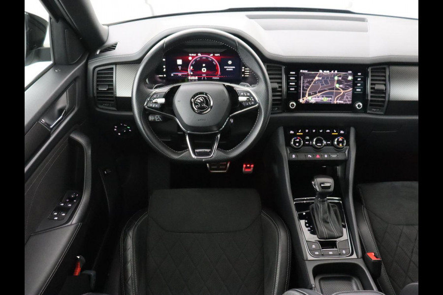 Škoda Kodiaq 1.5 TSI Sportline Business 7 Persoons | Stoelverwarming | Adaptive cruise | Alcantara | Matrix LED | Carplay | Keyless | Camera | Virtual Cockpit | Side Assist | Sfeerverlichting | Navigatie
