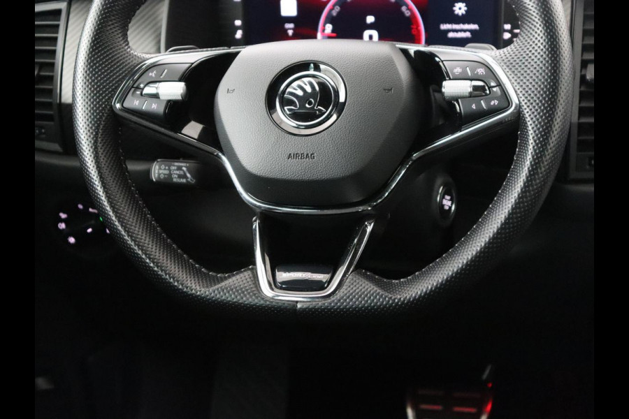 Škoda Kodiaq 1.5 TSI Sportline Business 7 Persoons | Stoelverwarming | Adaptive cruise | Alcantara | Matrix LED | Carplay | Keyless | Camera | Virtual Cockpit | Side Assist | Sfeerverlichting | Navigatie