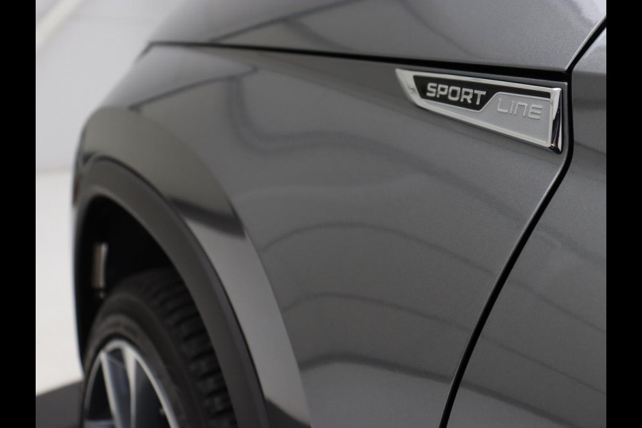Škoda Kodiaq 1.5 TSI Sportline Business 7 Persoons | Stoelverwarming | Adaptive cruise | Alcantara | Matrix LED | Carplay | Keyless | Camera | Virtual Cockpit | Side Assist | Sfeerverlichting | Navigatie